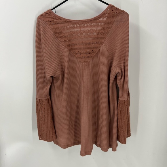 FREE PEOPLE PARISIAN NIGHTS TOP in Sayulita Rose Pink knit bell sleeve top - Picture 3 of 13